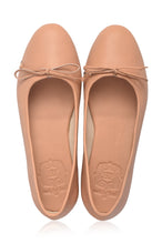 Load image into Gallery viewer, THE SRI handcrafted leather round toe ballet flat in Beige — LUXUL COLLECTIVE