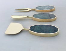 Load image into Gallery viewer, THE VANA handcrafted green agate cheese knife set angled view showing electroplated edges — LUXUL COLLECTIVE