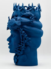 Load image into Gallery viewer, THE NETTUNO — coral crown detail right side — limited edition MorOVO by OVO Italy — LUXUL COLLECTIVE